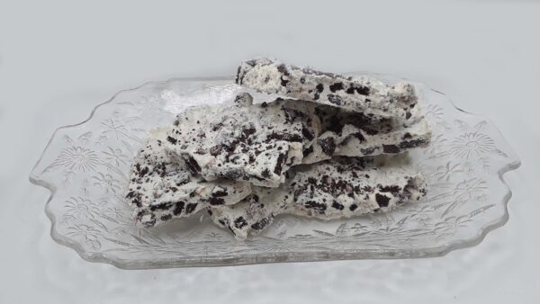 Oreo Cookie Bark